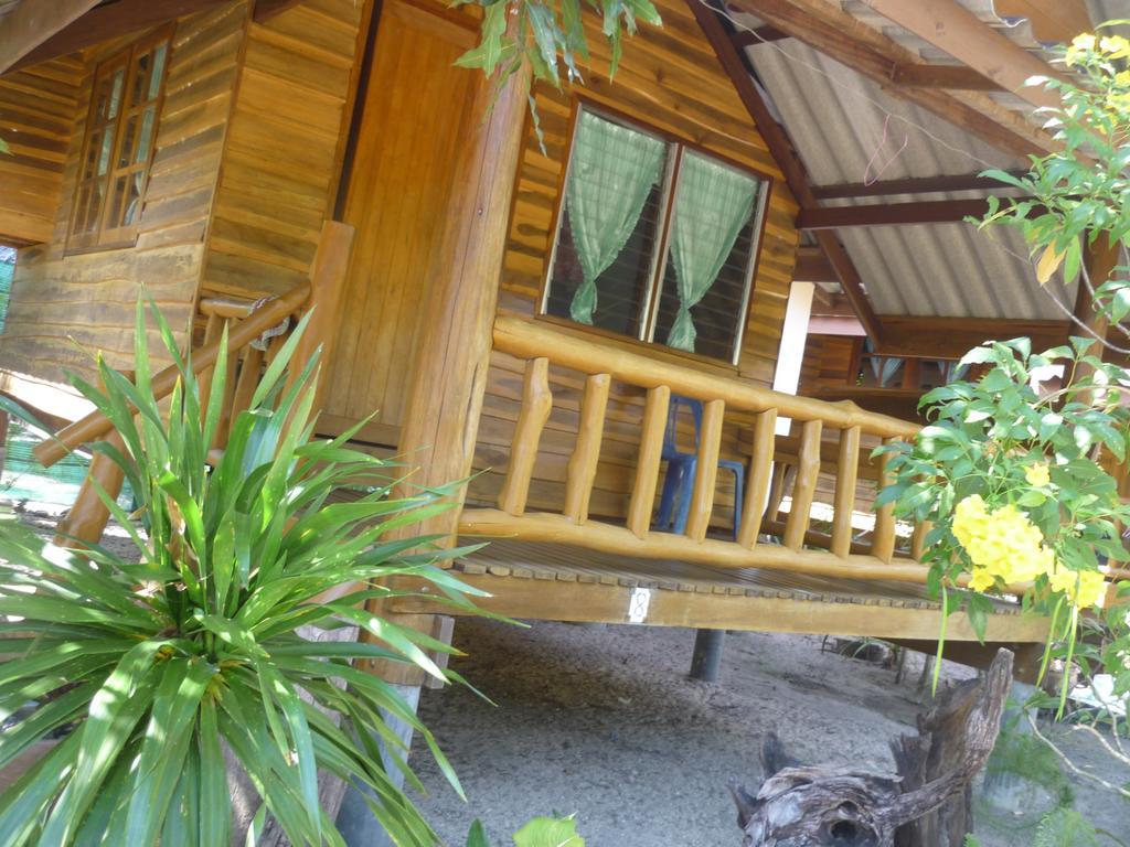 Pasai Beach Lodge Яо-Ной Экстерьер фото